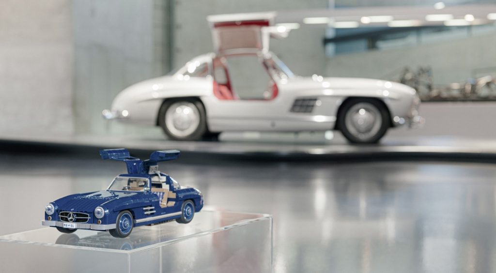 Mercedes relancerer legendarisk 300 SL – nu som byggesæt